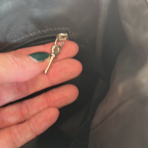 Classic plaid Burberry Crossbody/ diaper bag - Picture 6 of 11